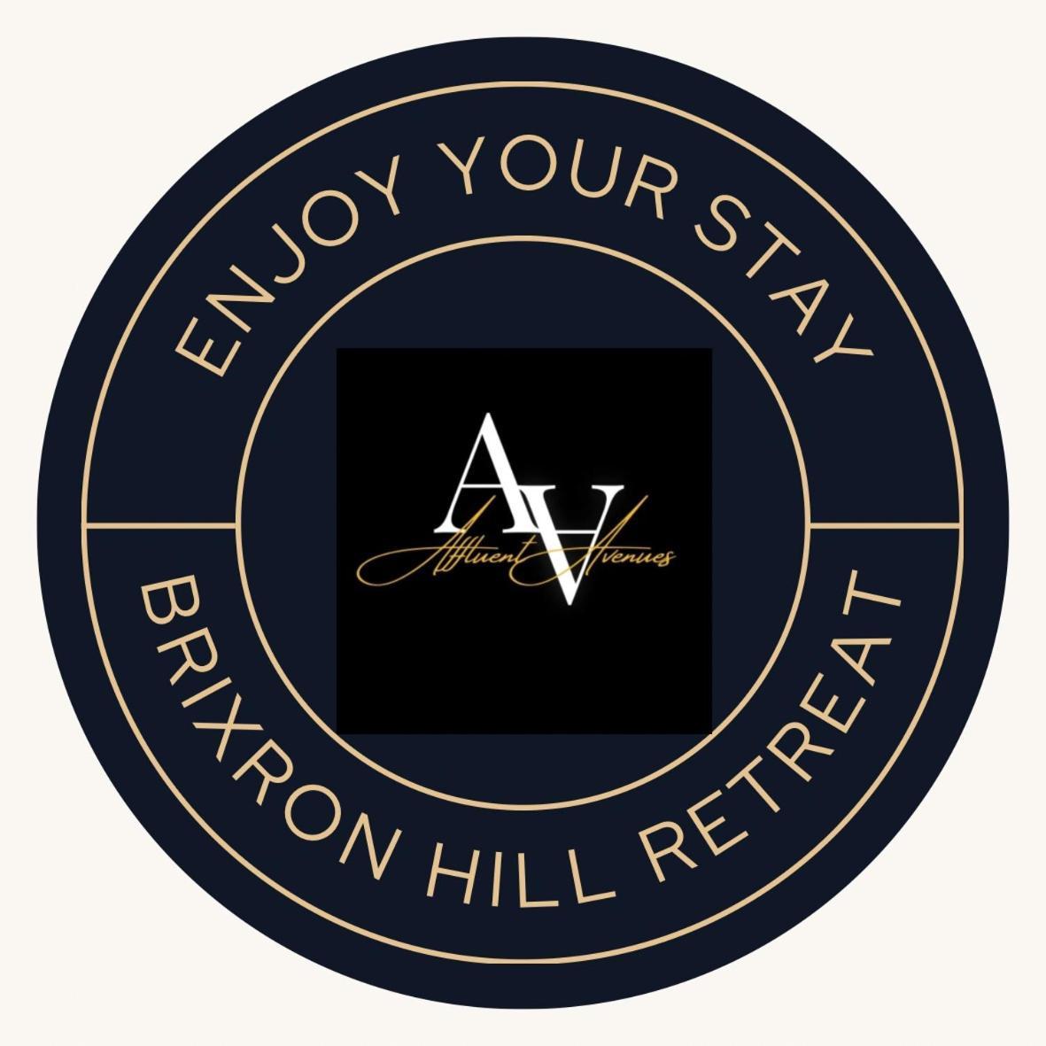 Appartamento Brixton Hill Retreat Modern And Cosy Londra Esterno foto